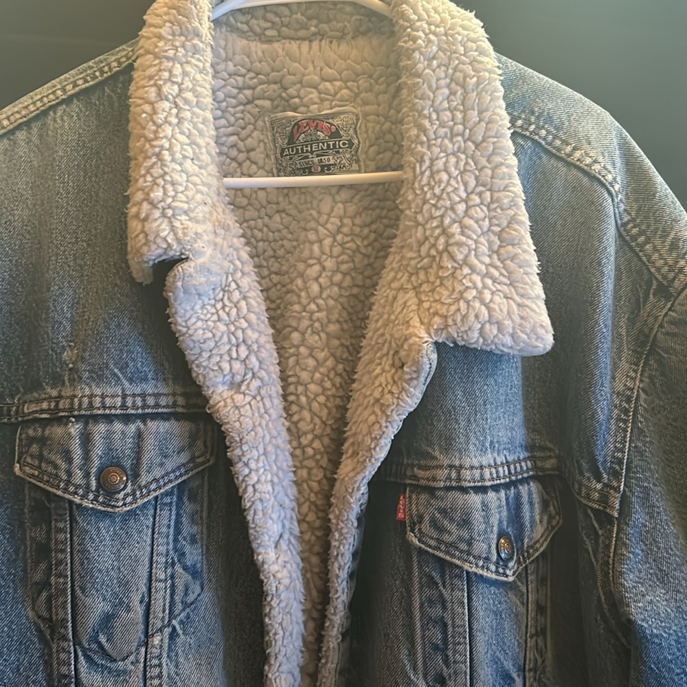 Authentic 80's Levis sherpa Trucker jean jacket - Picture 1 of 16